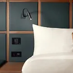 Met 4*