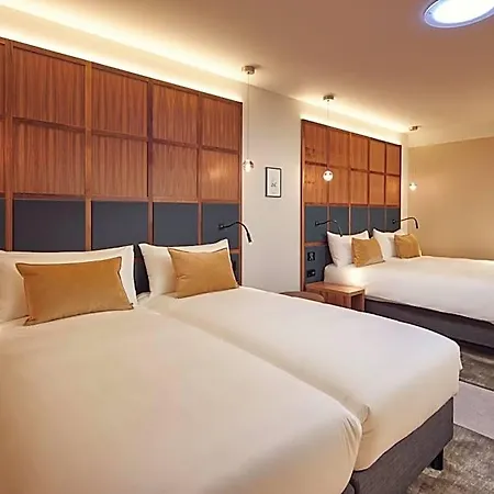 Hotel Met